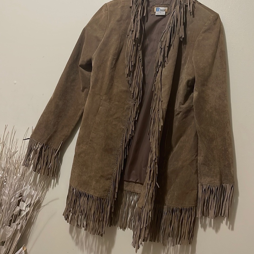 Fringe Suede Leather Jacket. Light brown/beige. Very cool. Size XL. Like new. - Picture 7 of 16
